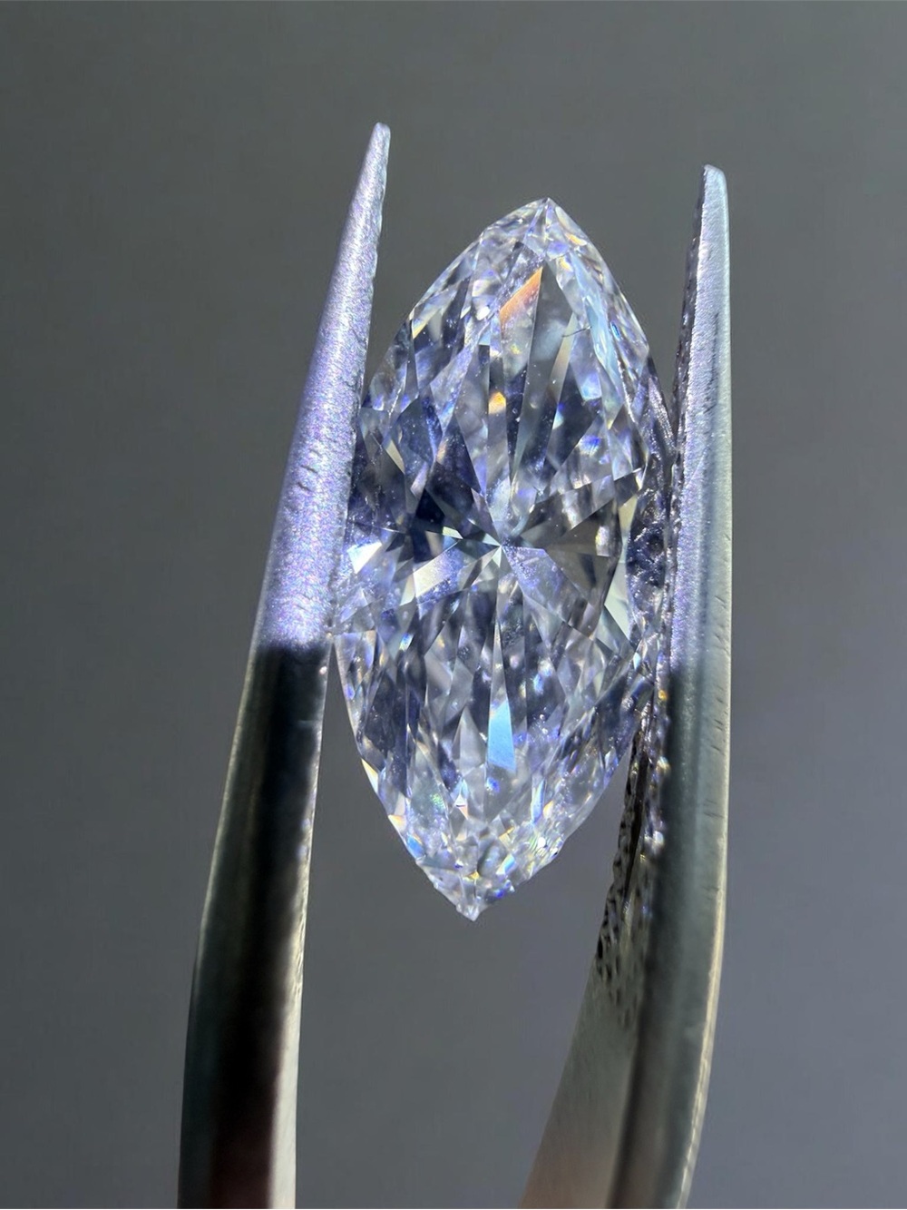 1.55 EVS1 Marquise IGI cert White lab Diamond loose stone